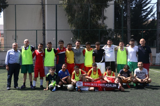 Mersin’in En Özel Futbolcusu Avrupa Şampiyonasına Hazırlanıyor