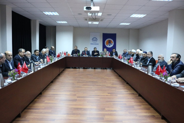Mersin’de ‘Nitelikli Din Hizmeti’ Çalıştayı