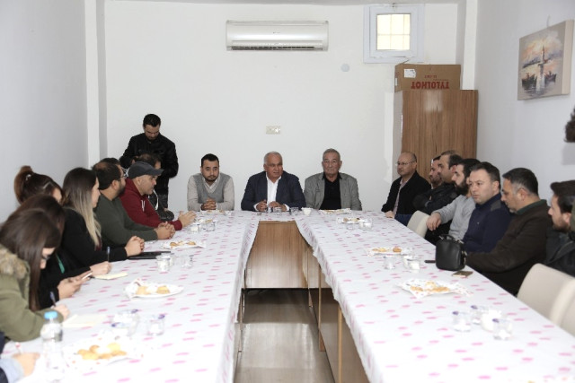 Başkan Tollu, Eczacıların Sorunlarını Dinledi