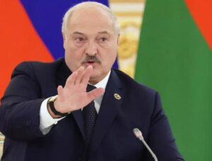Lukaşenko açık açık uyardı: Belarus’a yapılan taarruz Üçüncü Dünya Savaşı olur