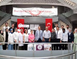 Vilayet Sıhhat Müdürü Dr. Mehmet Erşan Halk Sıhhati Haftası etkinliklerini ziyaret etti