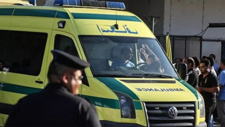 Mısır’da yolcu otobüsü devrildi: 7 meyyit, 25 yaralı
