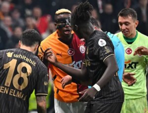 Son dakika golü ortalığı karıştırdı: Futbolcular birbirine girdi